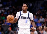 独行侠爆发新星，险胜刷新纪录，三连败球队迎来希望！