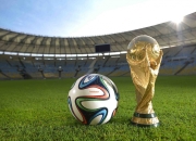 浓眉哥重要时刻锐不可当，快船带队取胜！赛场气氛高涨